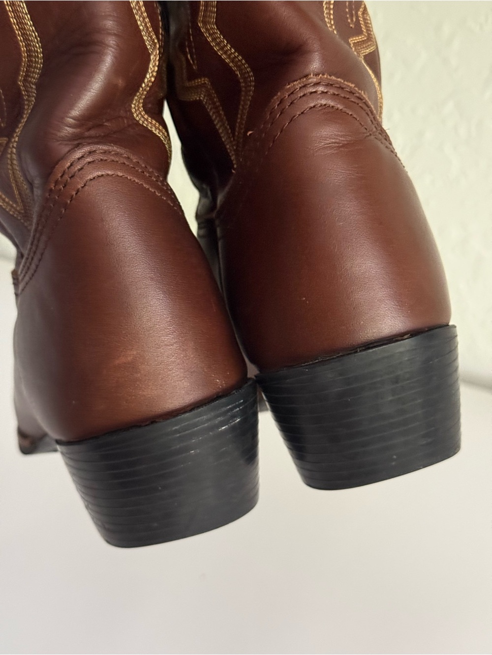 Justin Brown Women's Western Cowboy Boots - Classic Embroidered Style - Picture 7 of 14